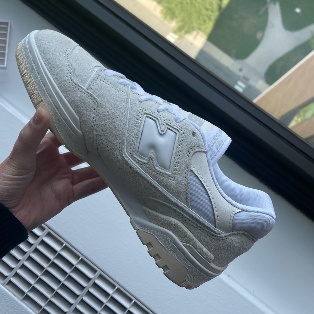 New Balance 550